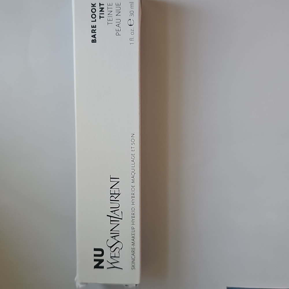 Yves Saint Laurent NU Bare Look Tint in White